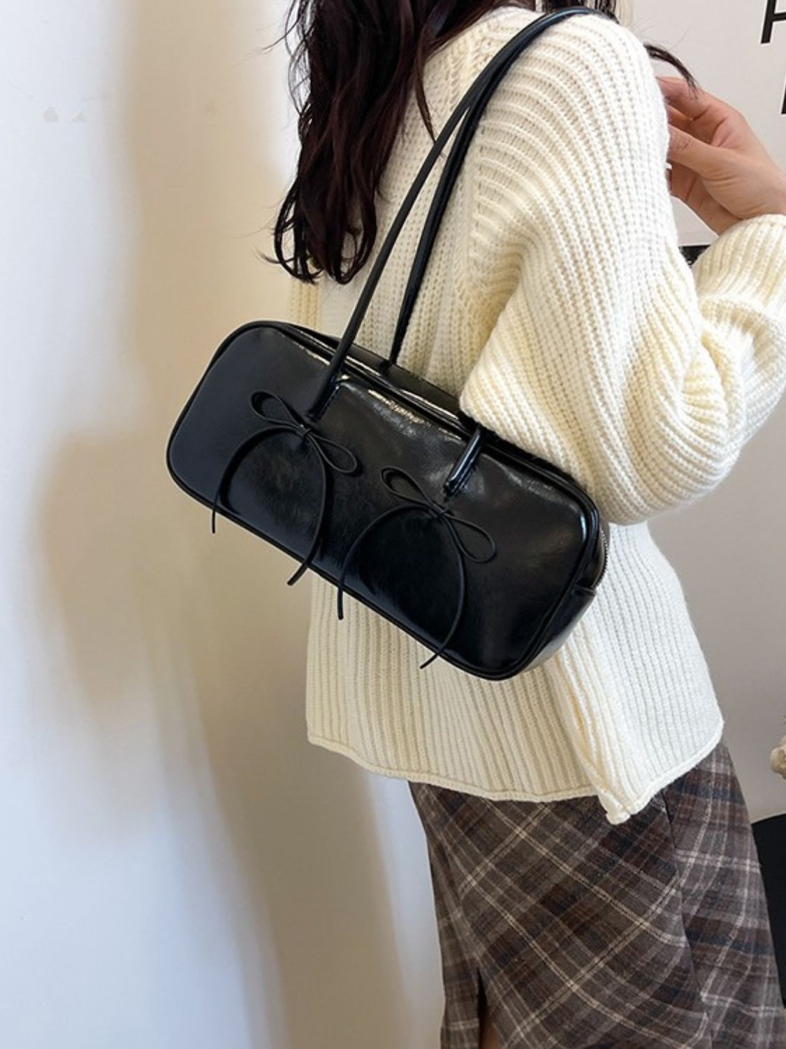Bow Elegance Trim Shoulder Bag