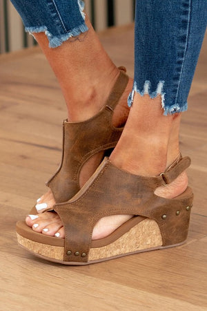 Vintage Leather Stitching Studded Wedge Sandals