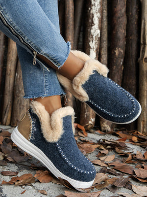 FrostEase Moccasin Style Sneakers