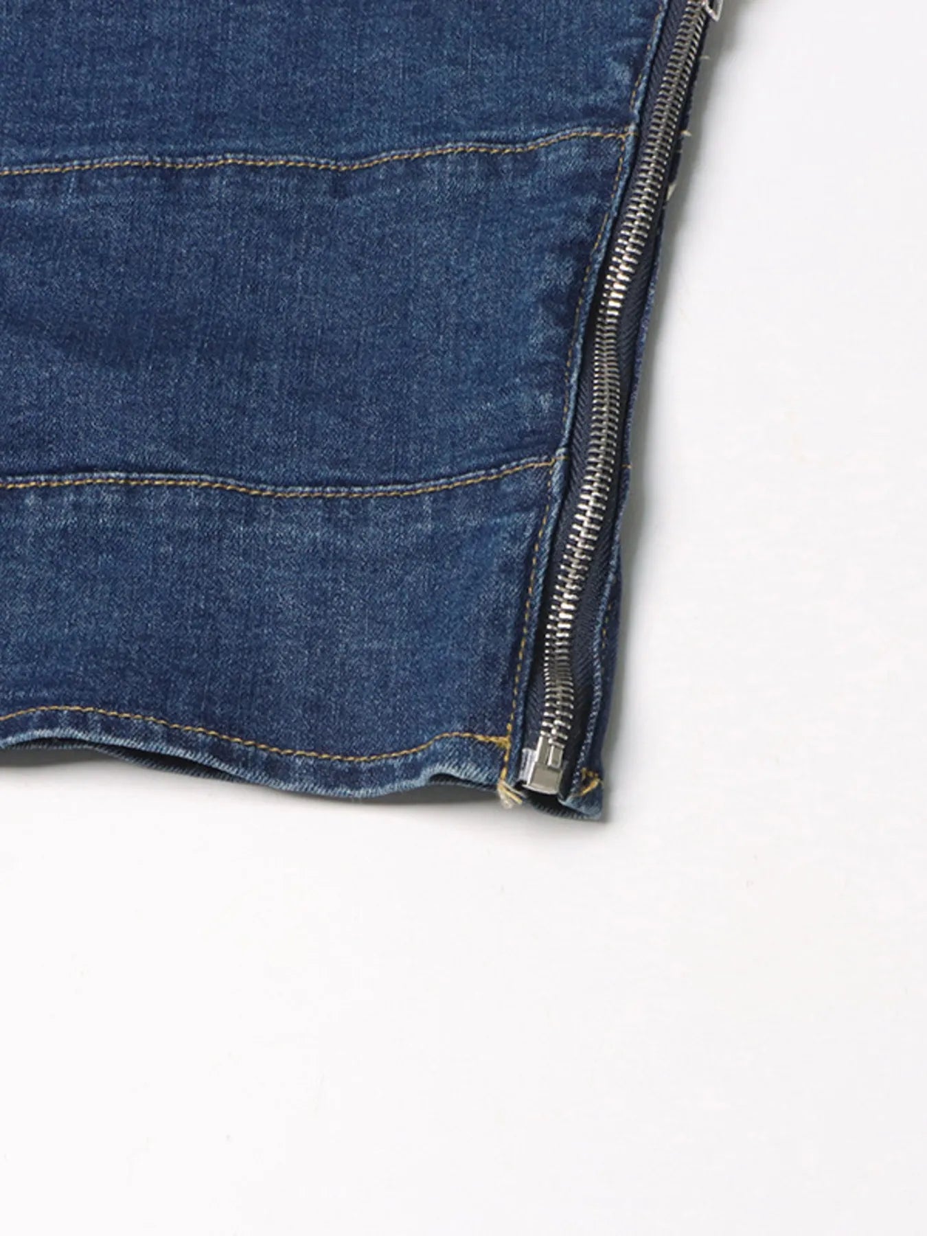 37e8803aaf1d4ad0b03209643ba77a3d-Max-Origin