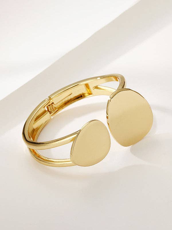 UZ Wholesale Store - Geometric Hollow Solid Color Bracelet Accessories