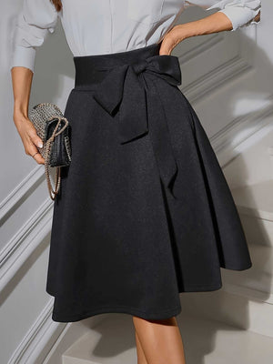 Elegant Flair Bow-Tie Midi Skirt