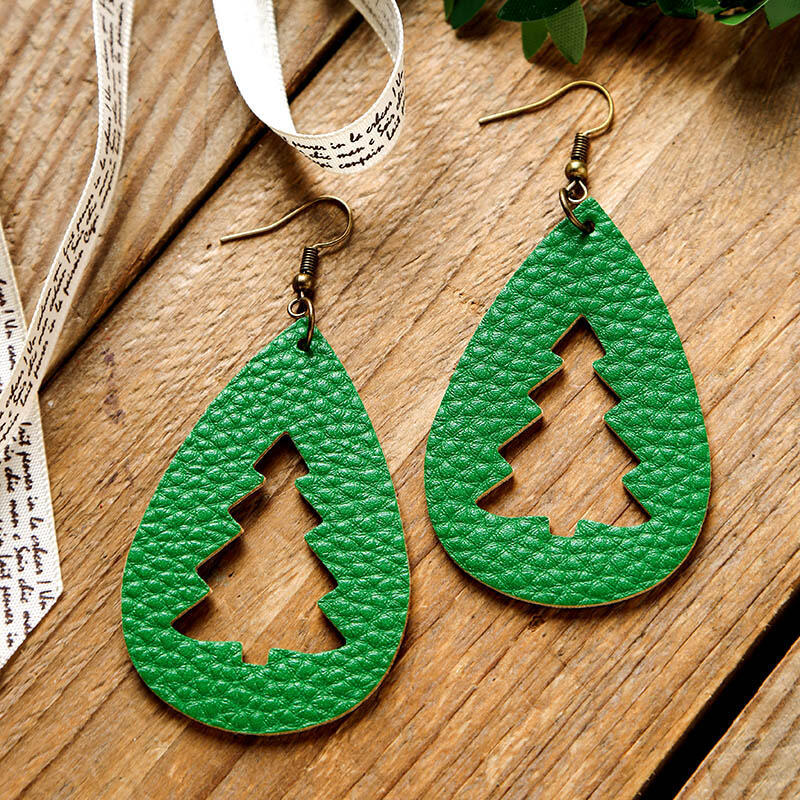 Cutout Christmas Tree Earrings