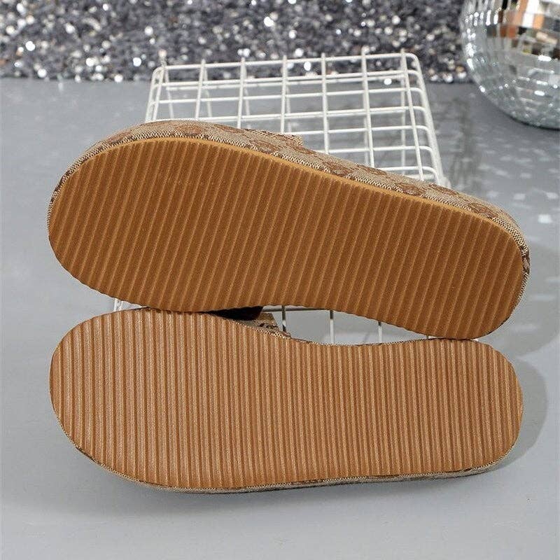 Plum Blossom Embroidery Thick-Soled Slides