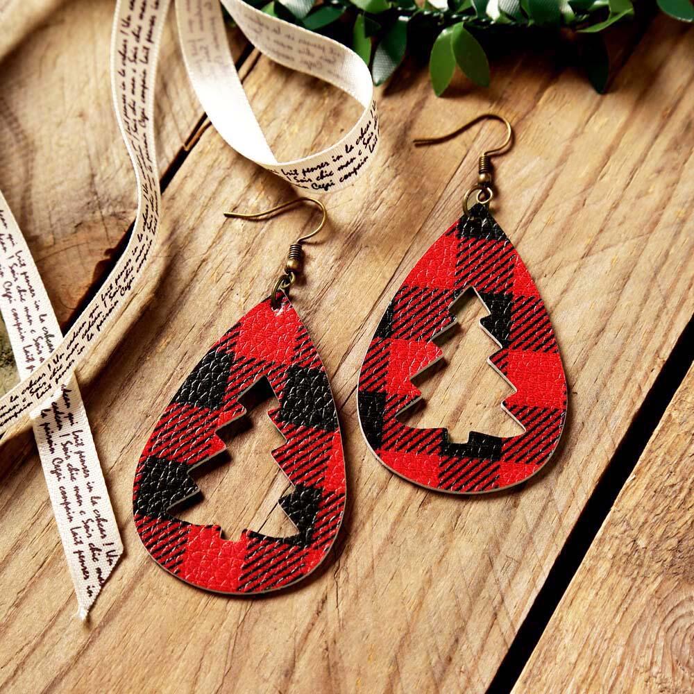 Cutout Christmas Tree Earrings