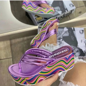 COLORFUL GLOSSY THICK BOTTOM HERRINGBONE BEACH SLIPPERS