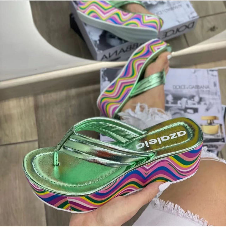 COLORFUL GLOSSY THICK BOTTOM HERRINGBONE BEACH SLIPPERS