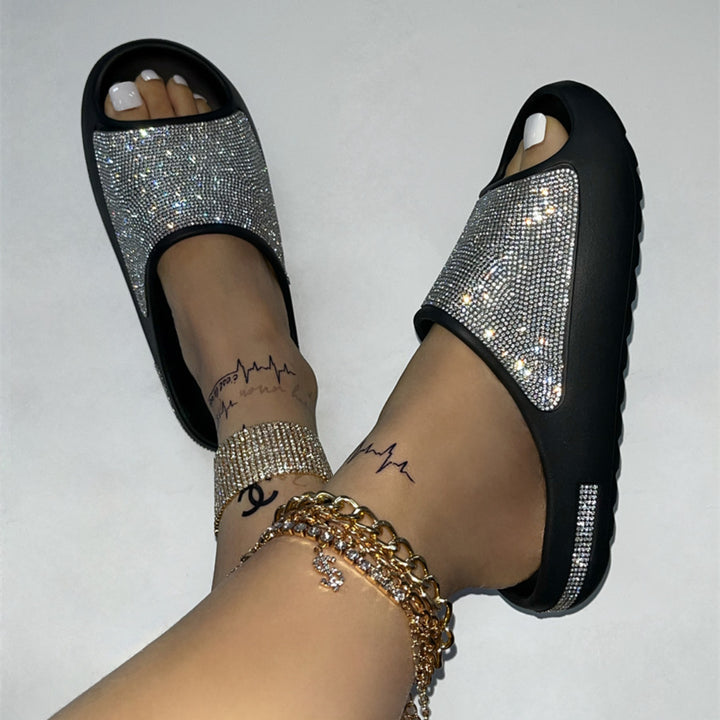 DIAMOND SURFACE THIN AND GLITTERING PLATFORM SANDALS