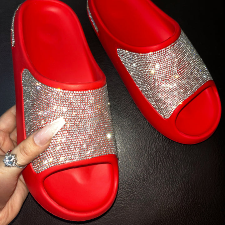 DIAMOND SURFACE THIN AND GLITTERING PLATFORM SANDALS